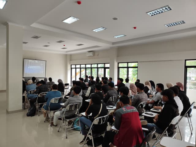 /news/Mempersiapkan-Masa-Depan-Pelatihan-Wawancara-bagi-Siswa-yang-Akan-ke-Jerman-0.jpg